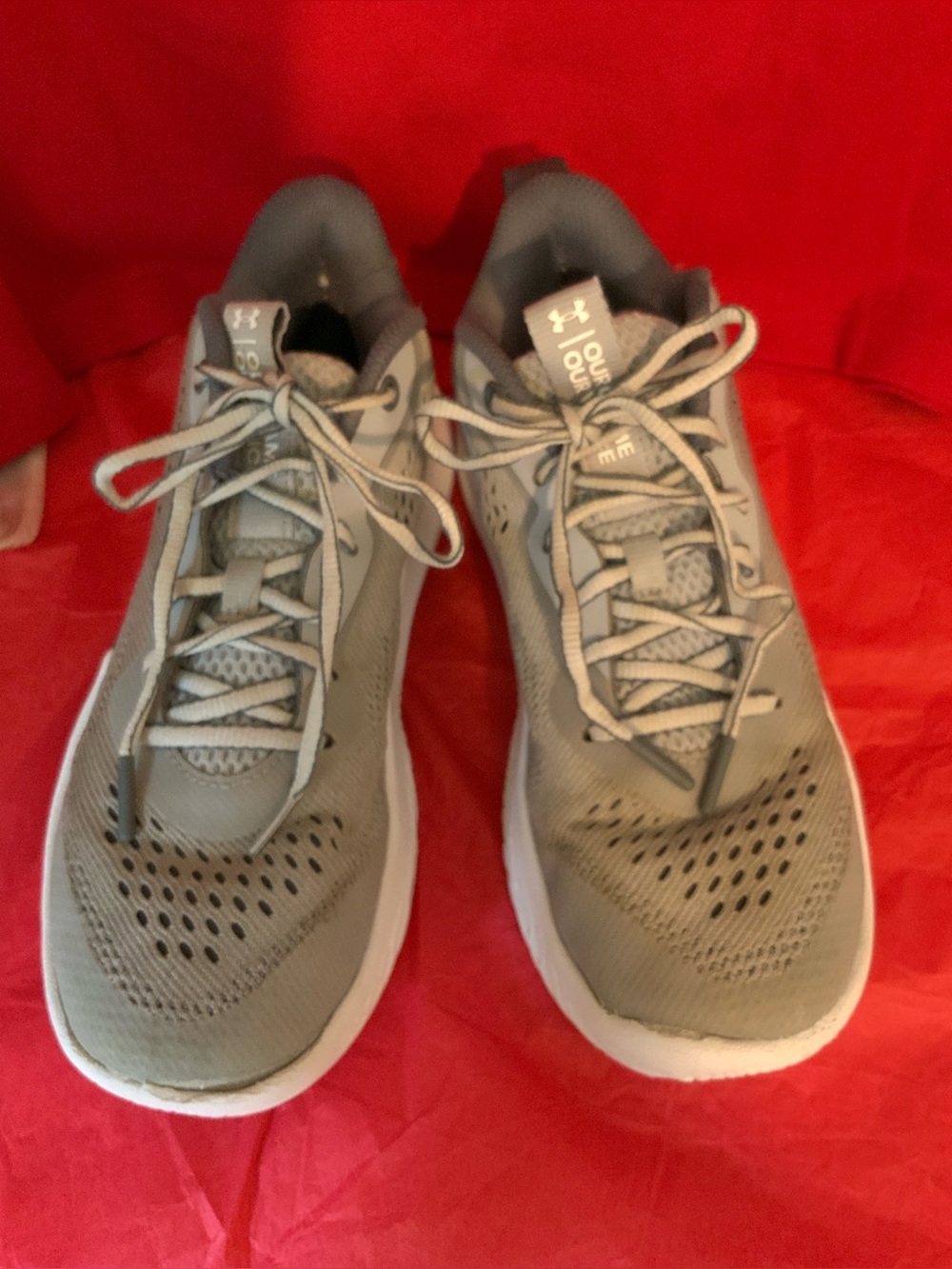 UNDER ARMOUR - Picture 10 of 11